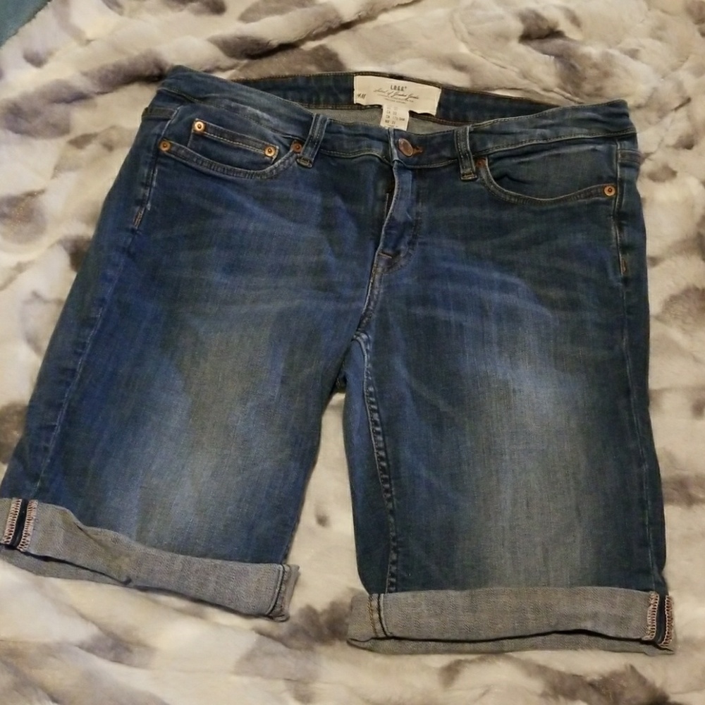 H&M women's Bermuda denim jean shorts